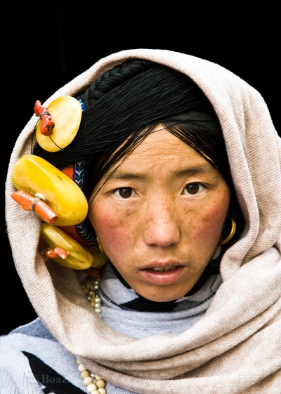 tibetan woman #color